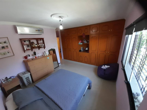 Imagen 11 de 16 de Altacasa Vende Hermosa Y Amplia Casa En El Parral