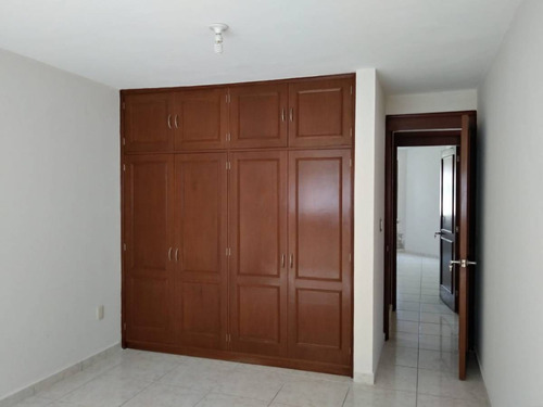 Imagen 8 de 27 de Venta De Casa Residencia En Venta En Real Del Valle