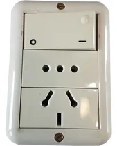 Comprar Caja + Llave Bipolar + 2 Tomacorrientes Molveno Reggio