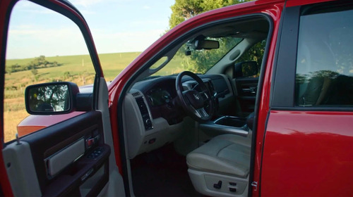 Doge Ram 2500 - Camper