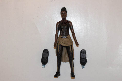2019 Shuri Marvel Legends Series Sin Pieza Baf Smart Hulk (Usado)