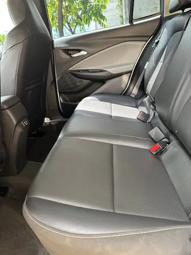 Chevrolet Onix 1.0t Automática