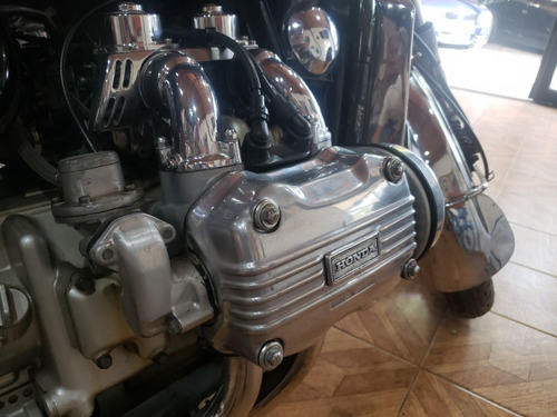 Imagen 15 de 15 de Honda Goldwing Gl 1000 Coleccion Moto Clasica Charliebrokers