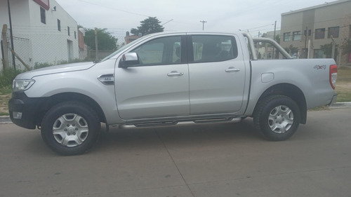Imagen 4 de 25 de Ford Ranger Xlt 4x4 Mt Diesel