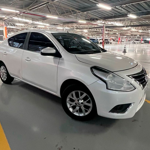 Nissan Versa 1.6 16v Sv Aut. 4p
