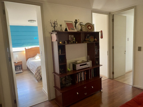 En Venta 4 Dormitorios, 2 Estacionamientos