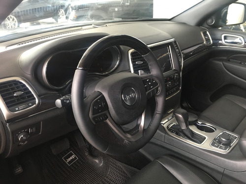 Jeep Grand Cherokee Overland 3.6l Negra 5 Puertas 2021 Full