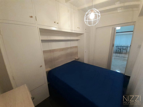 Imagen 7 de 7 de 2 Amb Con Patio Propio - Plaza Colón - Ref: 1531