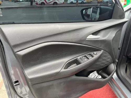 Chevrolet Onix LT 1.0 MT