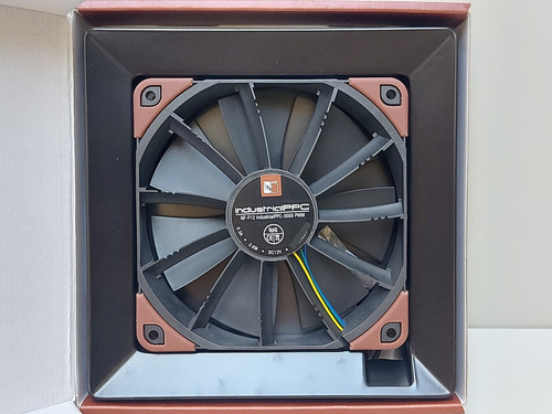 Chassi Supertower De Vidro Temperado Corsair Obsidian 1000d Preto (Usado)