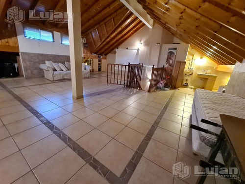 Imagen 9 de 30 de Fonrouge Al 1000 Hermosa Casa Con Cochera, Patio, Sauna Y Sum