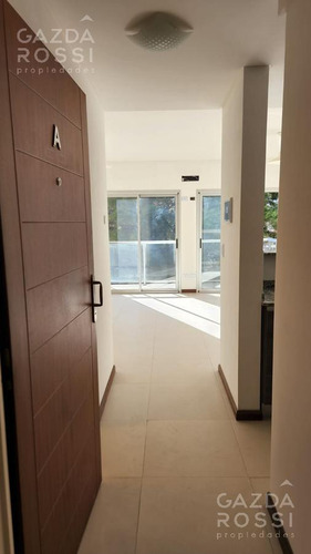 Departamento En Alquiler En Adrogue