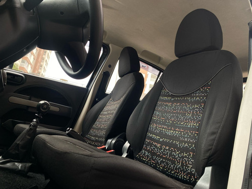 Fiat Uno 1.0 Vivace Flex 5p