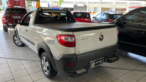 Imagem 5 de 8 de Fiat Strada 1.4 Mpi Hard Working Cs 8v Flex 2p Manual