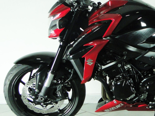 Imagem 2 de 9 de Suzuki Gsx-s 750