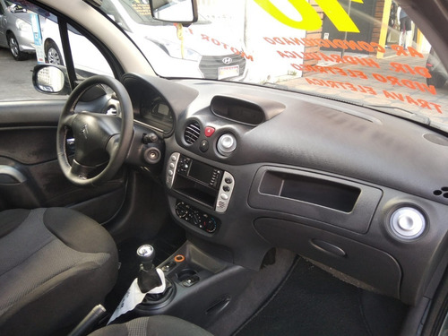 Imagem 8 de 13 de Citroën C3 1.4 Glx Flex 5p 2010
