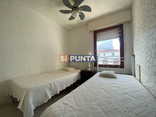 Imagen 13 de 17 de Apartamento En Alquiler Anual