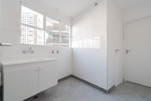 Alquiler, Departamento, Belgrano, 4 Amb C/ Dep.