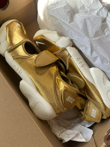 Zapatillas Pezuña Dorado Talle 8uk
