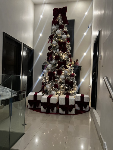 Arbol De Navidad 3.35cm Con Luces Y Decoracion