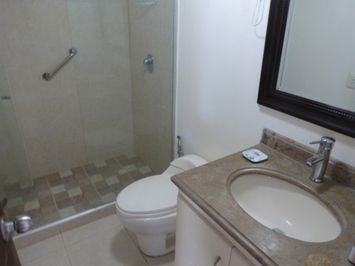 Imagen 22 de 30 de Venta O Alquiler De Apartamento En Cielo Mar.