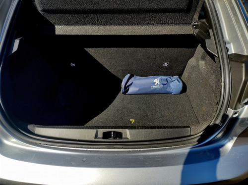 Peugeot 208 1.6l Style Tiptronic