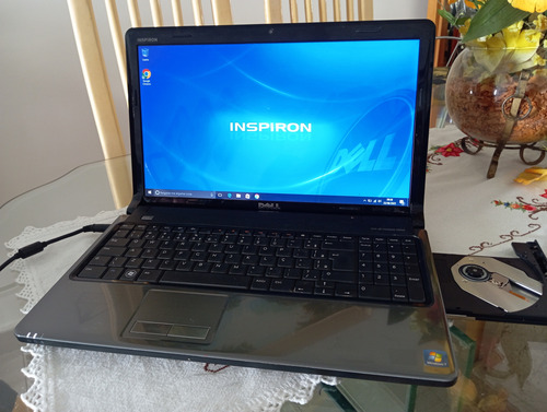 Notebook Dell 1564 Intel Core I5,4gb,500gb,conservado Preto (Usado)