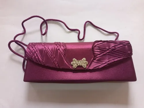 Lindas Carteras De Color Violeta Diseños