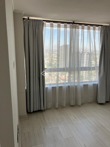 Departamento En Venta De 2 Dorm. En La Cisterna