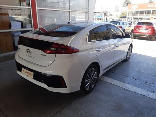 Imagen 4 de 15 de Hyundai Ioniq Ae Gdi Hybrido 1.6 Aut