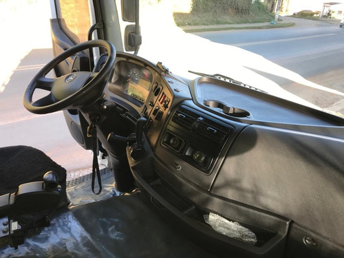 Mercedes Benz Axor 2544 2014 + Caçamba Rossetti 2010
