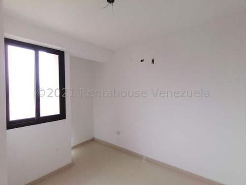 Imagen 14 de 30 de Apartamentos En Venta En Av Rotaria Barquisimeto, Lara 22-8096 Romer Gonzalez Profesional Inmobiliario Renta House