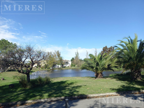 Casa En Venta - Barrio San Andres - Villanueva