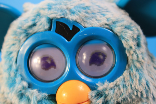 A Mind Of Its Own Furby Hasbro 2012 Azul Acero (Usado)