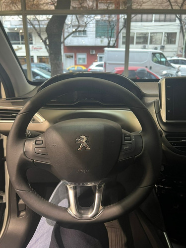 Imagen 10 de 15 de Peugeot 2008