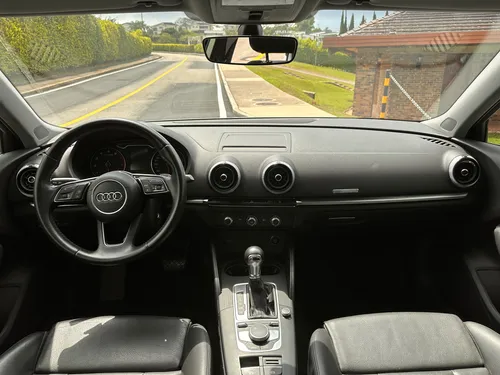 Audi A3 2.0 Attraction
