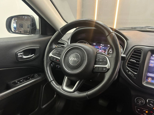 Jeep Compass 2.0 16V FLEX LONGITUDE AUTOMÁTICO