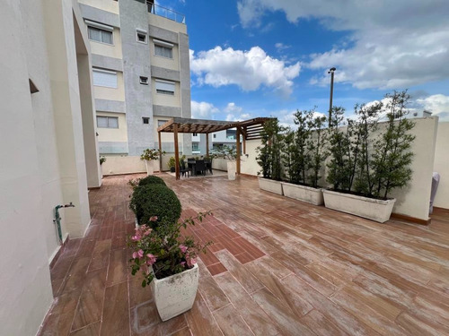 Apartamento-alquiler-naco. Us$2,000.00