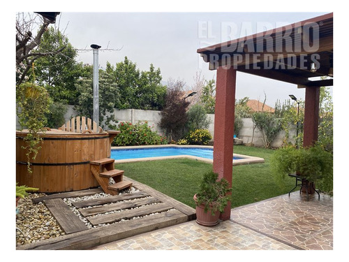 Imagen 2 de 19 de Linda Casa En Ayres De Chicureo Con Piscina