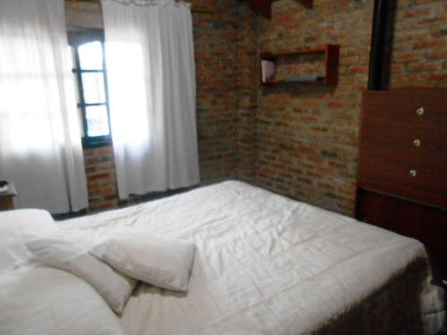 Imagen 12 de 14 de Chalet En Venta En Haras Miryam