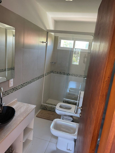 Casa En Venta De 4 Dormitorios En El Tesoro (ref: Bpv-9332)