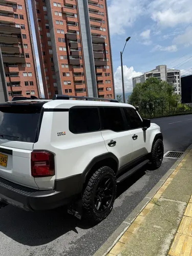 Toyota Land Cruiser Prado 2.4 First Edition At8