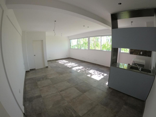 Imagen 2 de 16 de Departamento En Venta, Felipe Boero 510 (3° Piso, N°2), Belén De Escobar