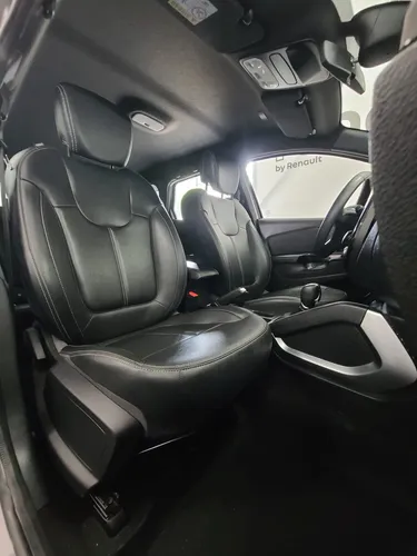 Renault Captur 1.3 T Iconic Cvt