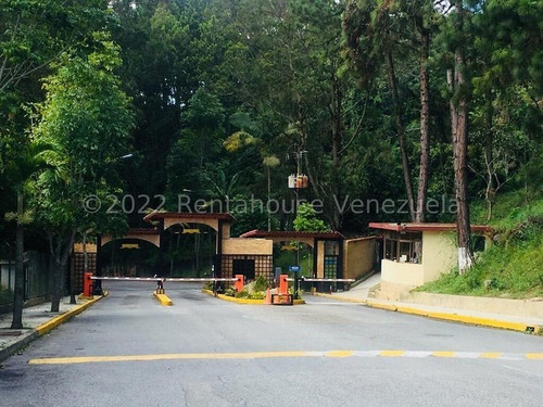 Bello Y Moderno Apartamento En Venta En Urbanización Las Salias De San Antonio De Los Altos 23-15446 Ag