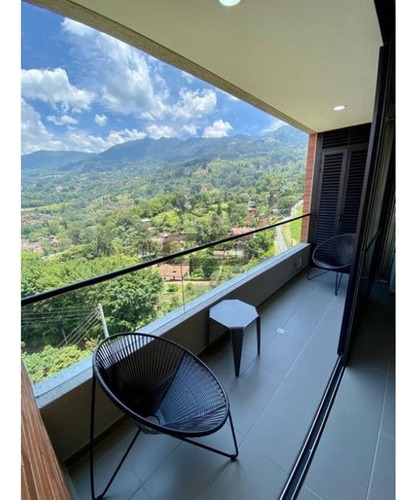 Venta Espectacular Apartamento En Zona De Alta Valorización En Envigado