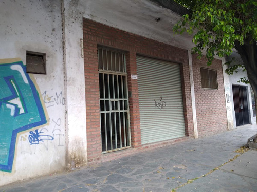 Venta   Local   213 M2  Caseros