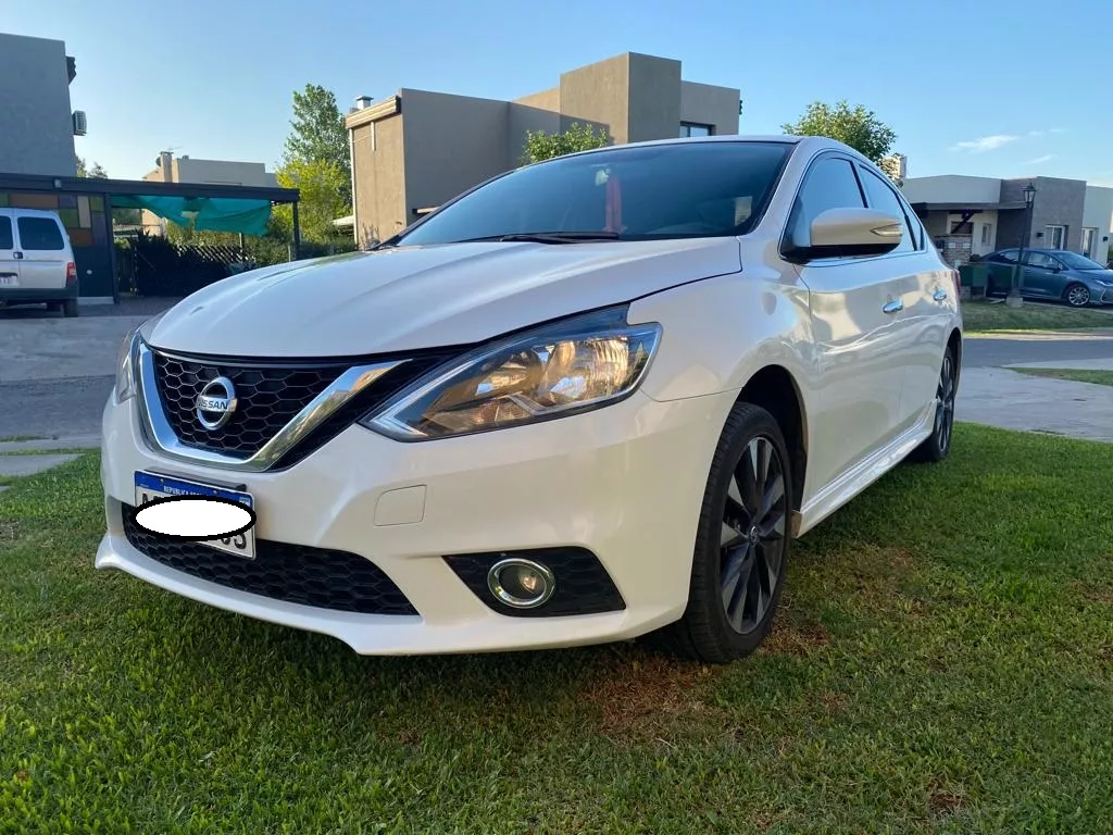 Nissan Sentra 1.8 Sr Pure Drive Cvt 2017, Exelente Unidad!