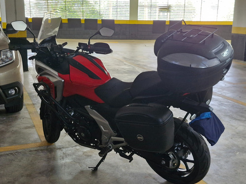 Nc 750x Abs Vermelha E Cinza Com 15.900km