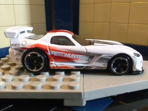 Priviet Dodge Viper Srt10 Chrysler Hot Wheels Hw (Usado)